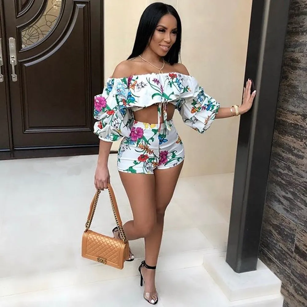 Multicolour digital print two-piece set with a pile sleeve top and matching shorts