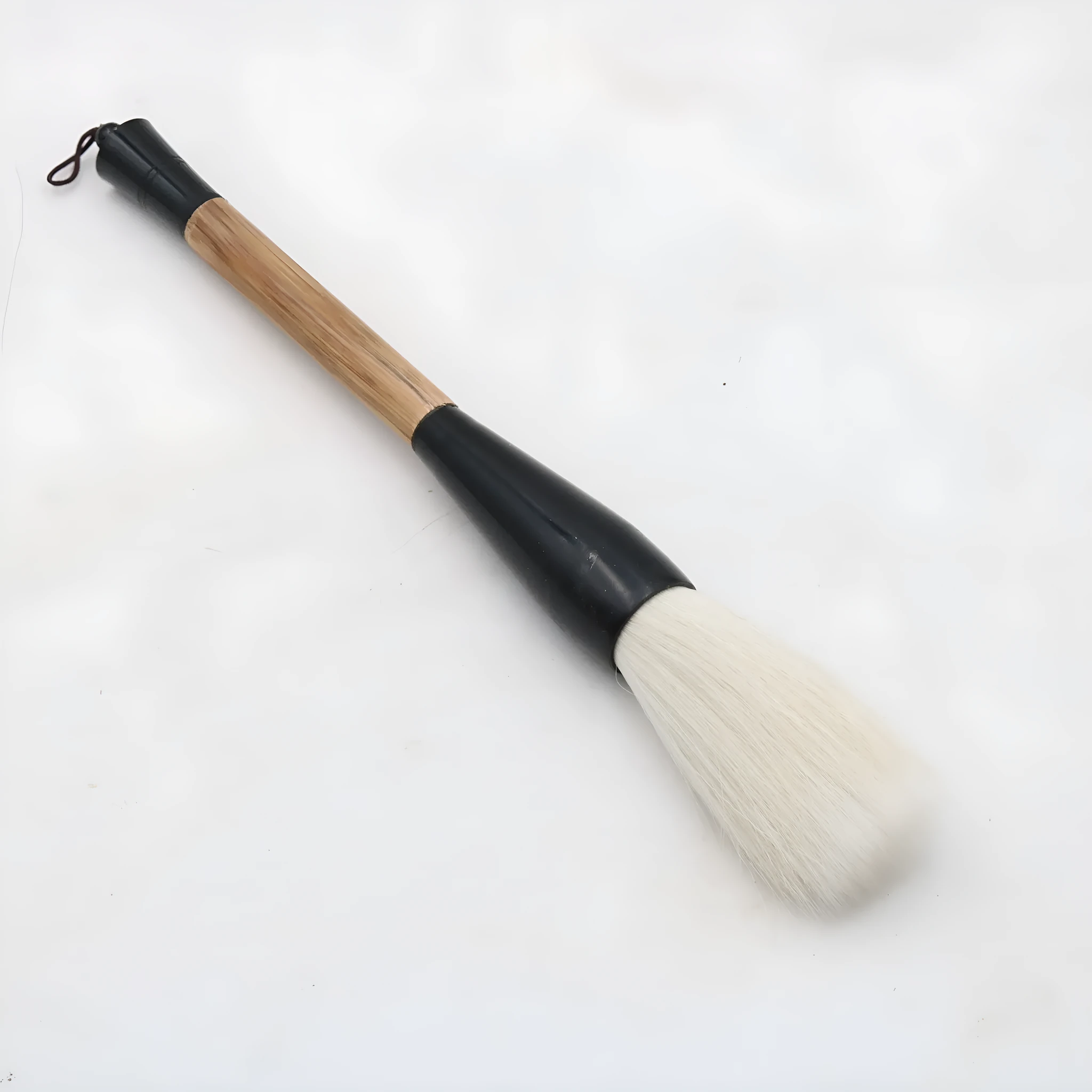 Traditional Chinese calligraphy brush for couplet writing with interchangeable Ma Zhu series brush heads