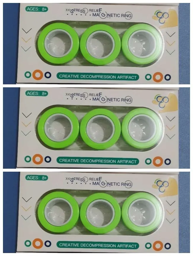 Magnetic finger rotating fidget ring in selected colour, showing external diameter of 3.2cm