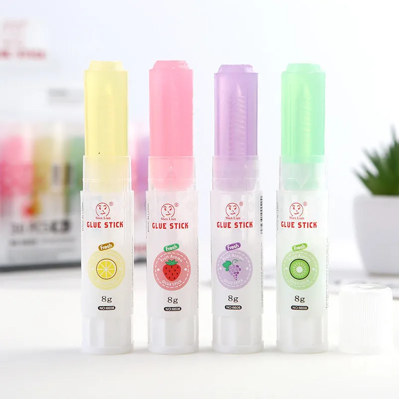 Jelly solid glue with fruit fragrance measuring 8.5cm long in random colours