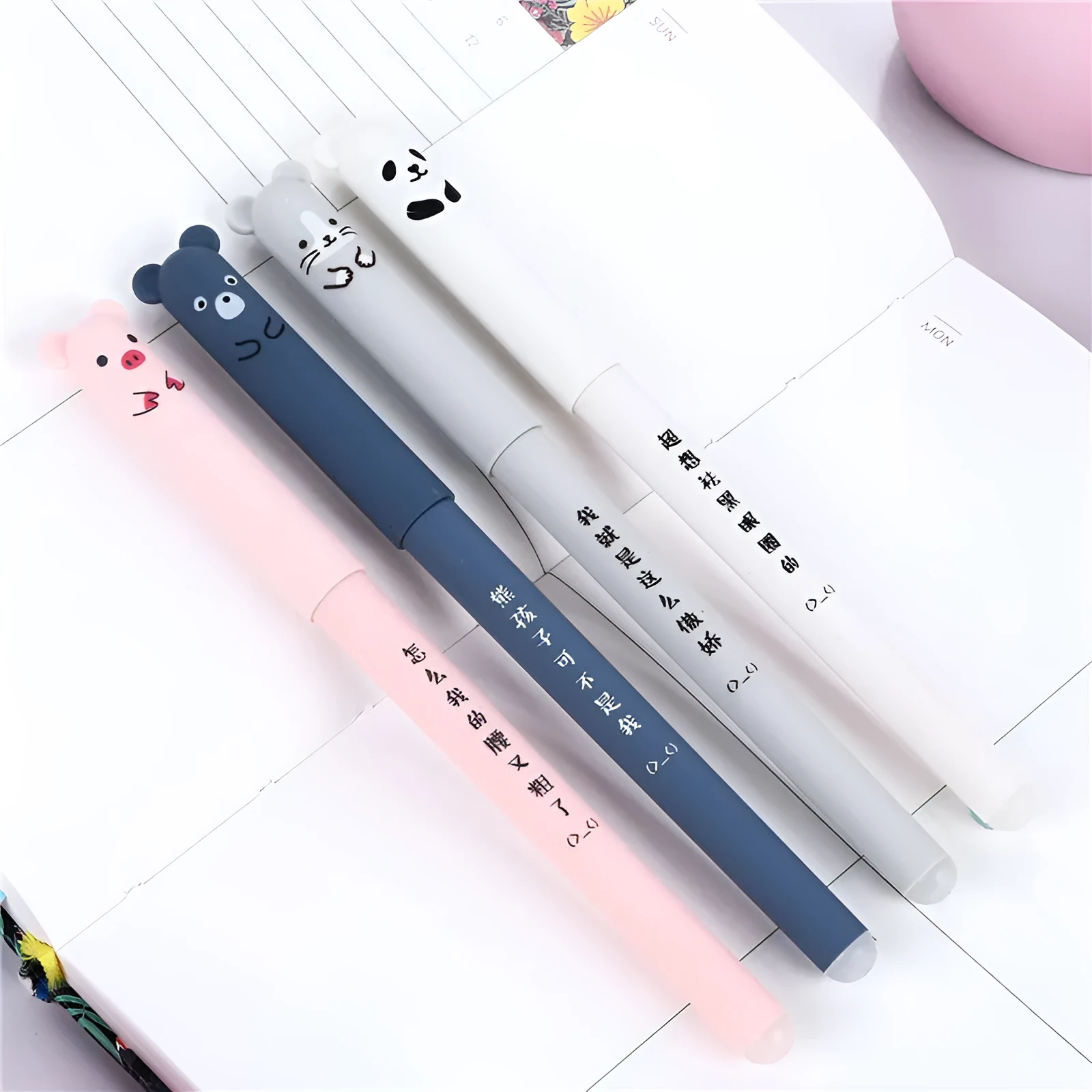 0.5mm heat-erasable pen in black and blue with plastic shell and refill components