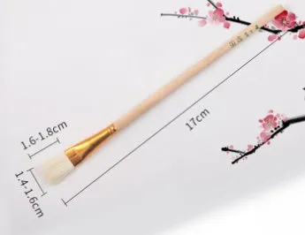 Painting pen with wool brush head and ceramic barrel for watercolour and oil tracing