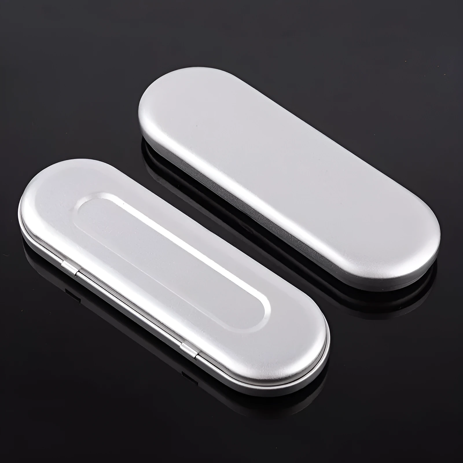 Rectangular tinplate cosmetic box with dimensions 175x60x18mm for pen storage
