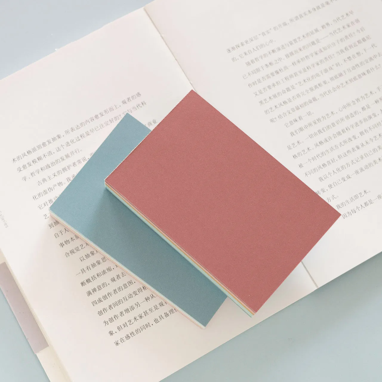 Pack of 150 coloured sticky notes in six colours, each measuring 12cm by 8cm.