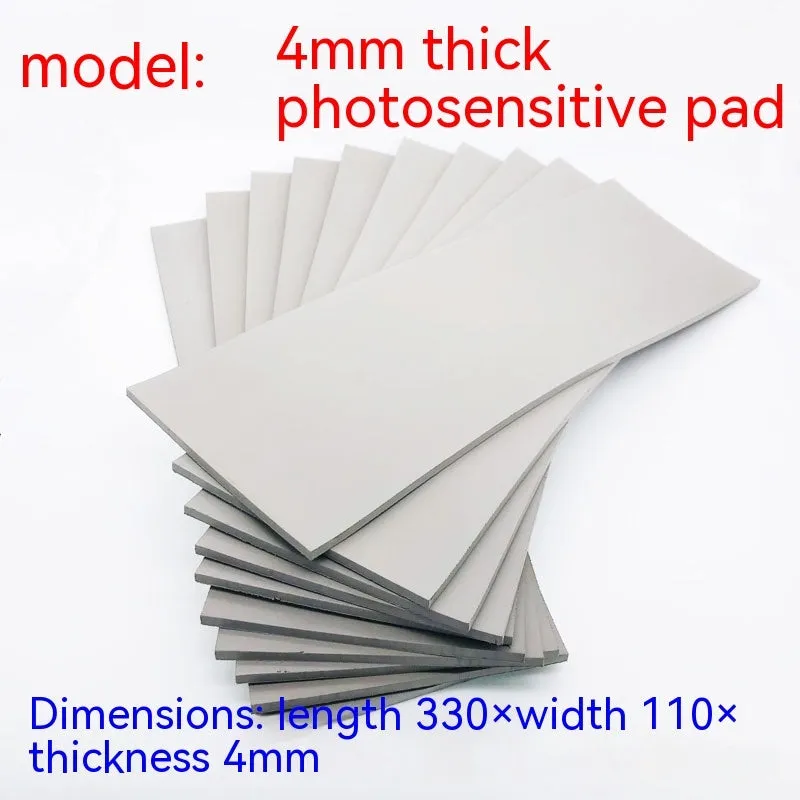 Black and grey plastic photosensitive seal mat for pottery, showing 7mm, 4mm and 2mm thickness options.
