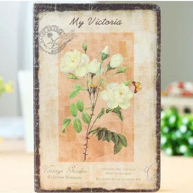 Hardcover notebook with retro floral cloth cover in Lily colour, showing 25K size next to 50K size comparison