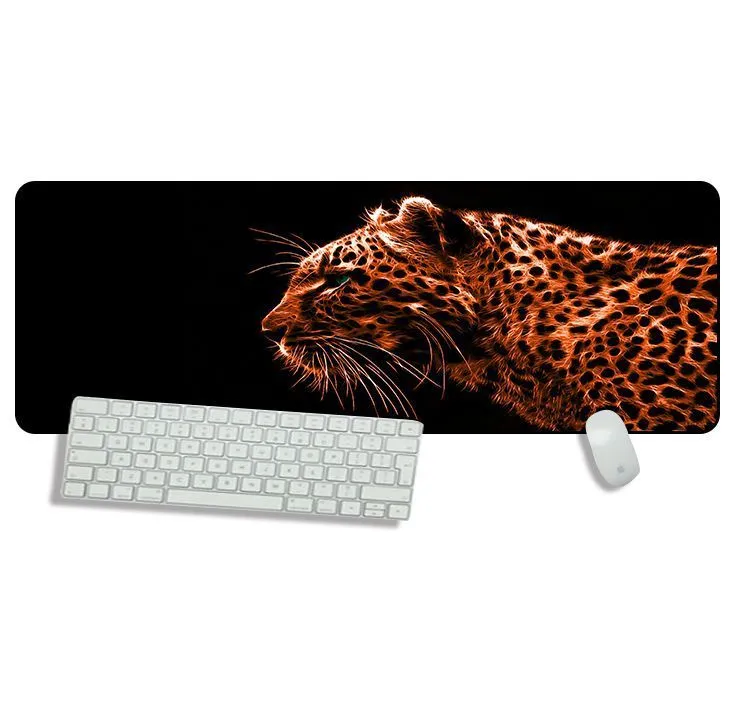 DZ-Animal custom mouse pad with animal design, non-slip rubber base and cloth surface.