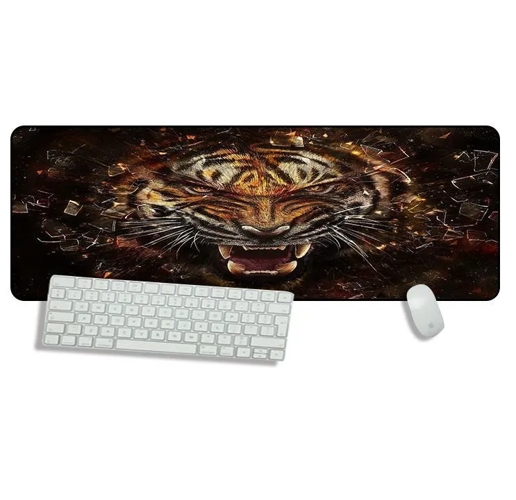 DZ-Animal custom mouse pad with animal design, non-slip rubber base and cloth surface.