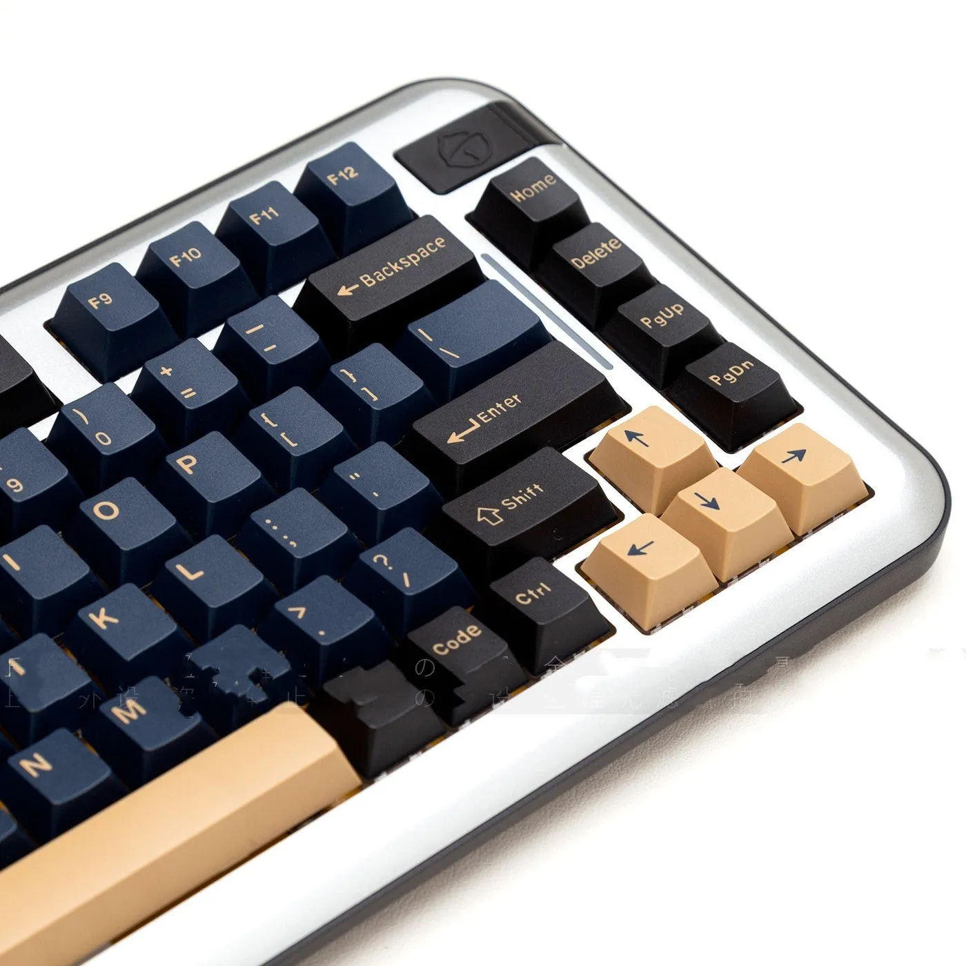 GMK Circus blue two-tone ABS DYE-SUB double-shot 173 keycap set in blister tray