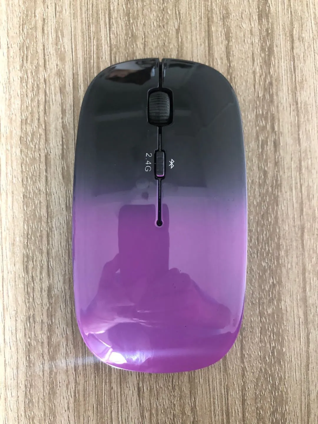 Wireless Bluetooth dual mode slim mouse with 1200 DPI sensor and four way roller in black side view