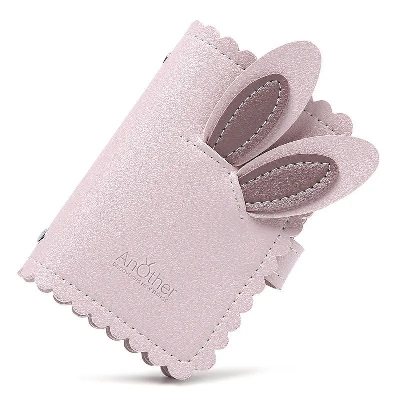Compact anti-degaussing card holder wallet for women with animal pattern card slots