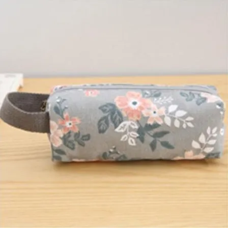 Canvas large-capacity stationery bag in four colours Blue Green Grey Pink with zip closure