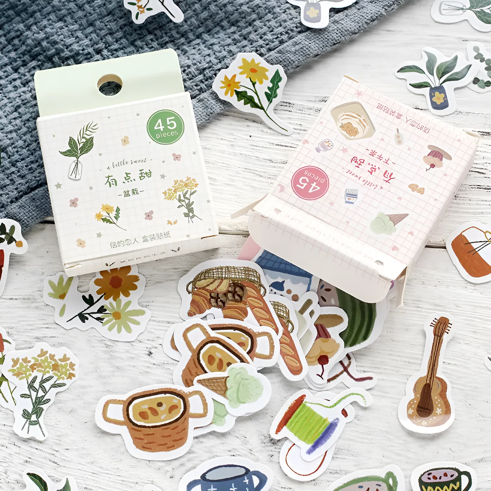 Cute cartoon sticker pack 45 pieces boxed with assorted patterns 43x43mm