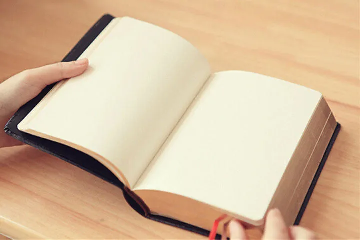 Large thick leather Phnom Penh notebook in A6 size with gold cover and 480 pages of writing paper