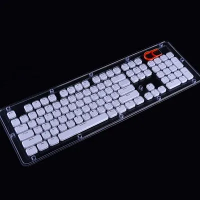 E element 104-key wired mechanical keyboard in black with full number pad and cross interface cable