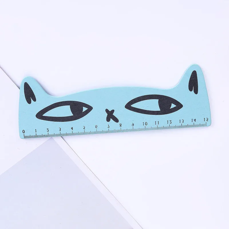 Kawaii 15cm wooden ruler shaped like a cat in candy colour black with centimetre markings