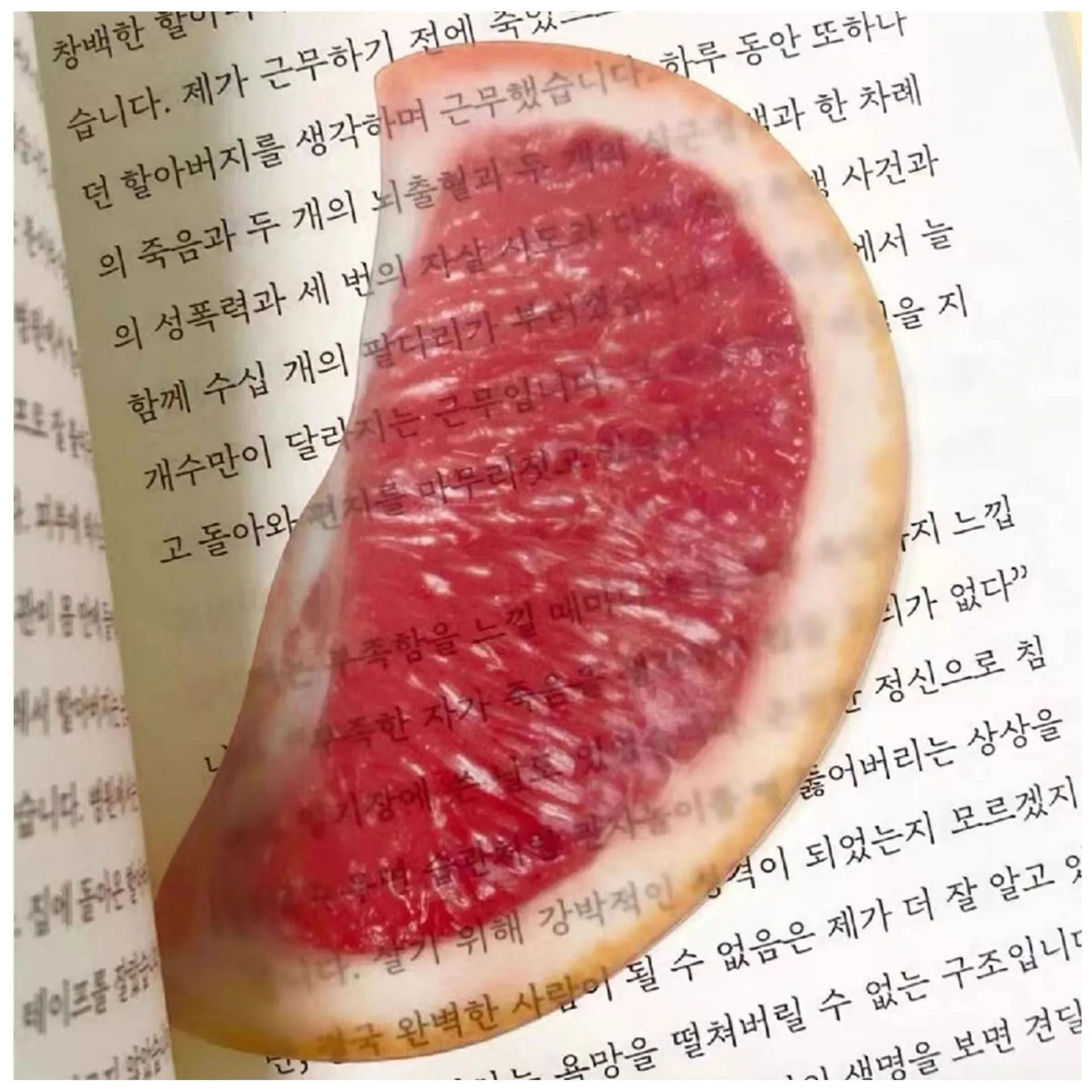 Cute fixed photo cartoon watermelon fruit bookmark made of plastic, approximately 8-10cm in size, transparent style.