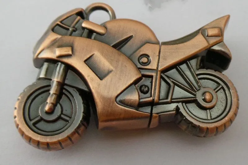 Metal USB 3.0 flash drive with beam bending car design and necklace loop on a lanyard