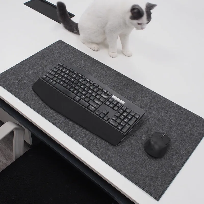 Black gray non-slip felt desk pad 80 cm by 40 cm with soft wool surface
