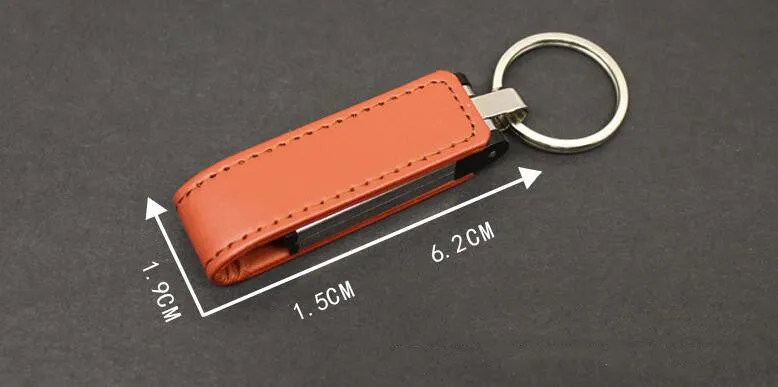 Leather USB 2.0 flash drive keychain in black with 16GB capacity and key ring
