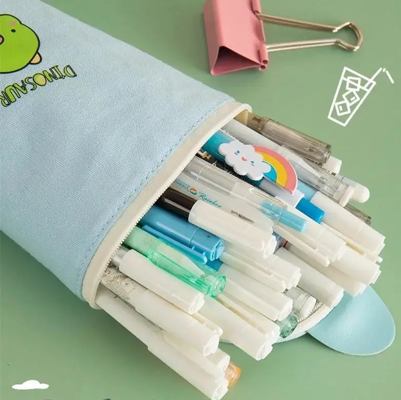 Round canvas pencil case in random colour with cartoon pattern, 193x72mm, for children's school stationery