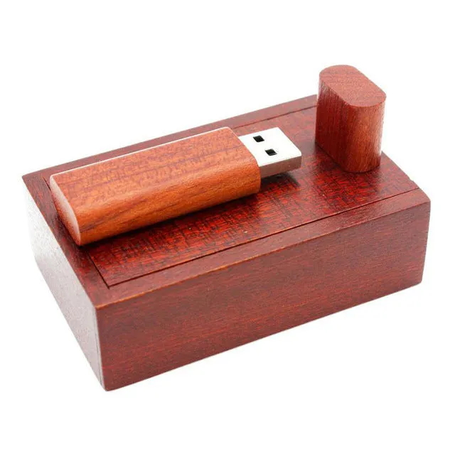 32GB wooden USB flash drive in orange with free lettering, waterproof USB 2.0, on a neutral background