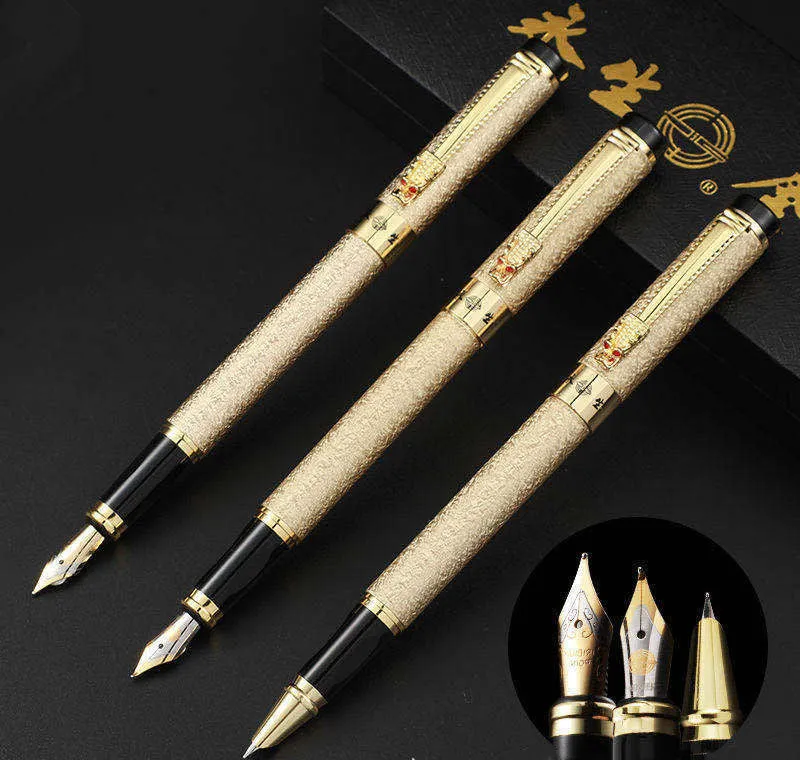 Immortal metal fountain pen with iridium nib in black colour, tip size 0.5 mm, for signature and office writing