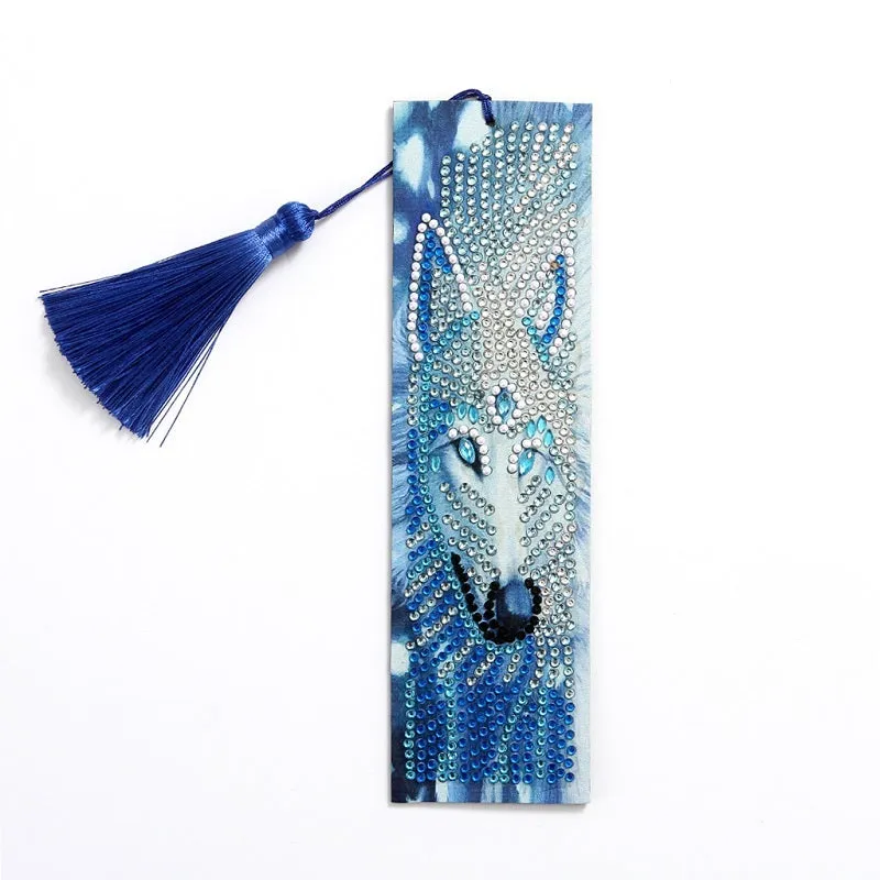 Diamond painting bookmark DIY kit with leather base, special-shaped diamonds, frameless design, 21cm height 6cm width, and pendant