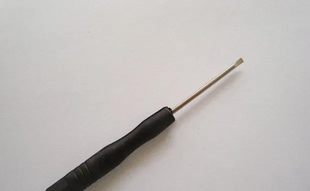 Multi-tool small screwdriver driver with black 45# steel heads, 83mm length, 2mm diameter, slotted and Phillips