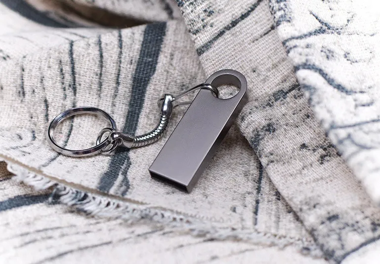 Custom logo USB 2.0 flash drive with shockproof casing, 10 units per lot, capacities 2GB to 128GB
