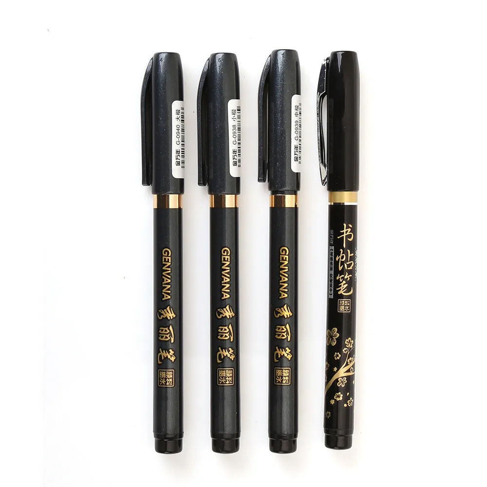 Black signature calligraphy pen G-0939 with fine point tip and 140mm length on white surface