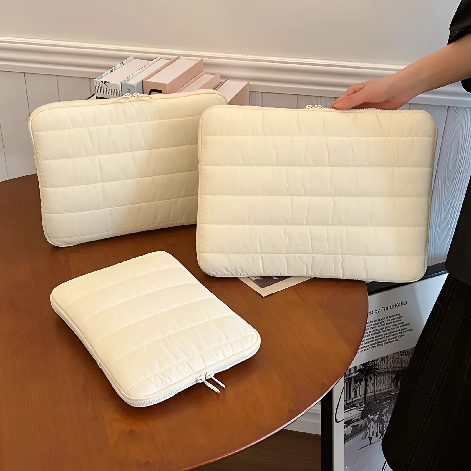 Solid colour canvas laptop tablet case with anti-theft storage for 13-inch computers, available in multiple sizes and colours