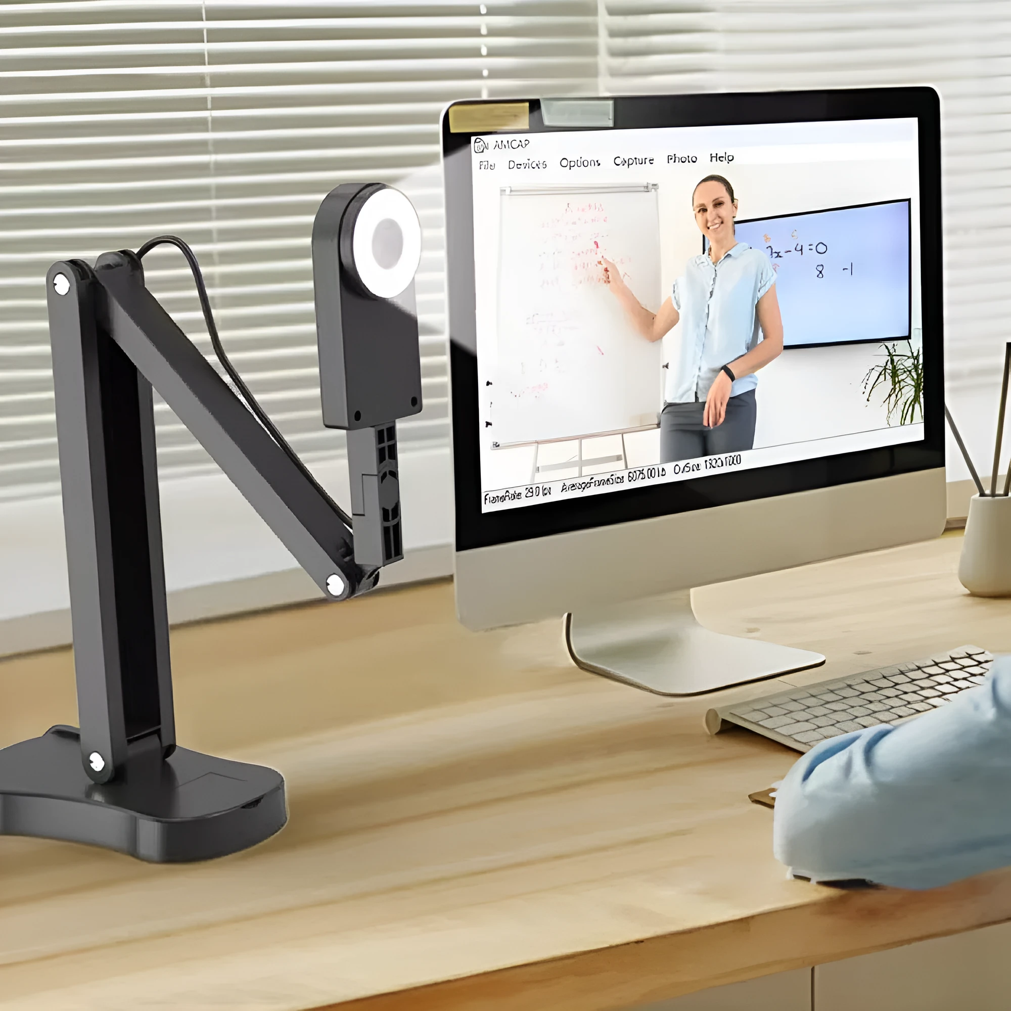 USB computer camera with microphone and autofocus for video calls and streaming