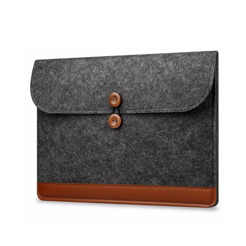 Felt flat protective cover for laptop in grey, size 15.6 inch