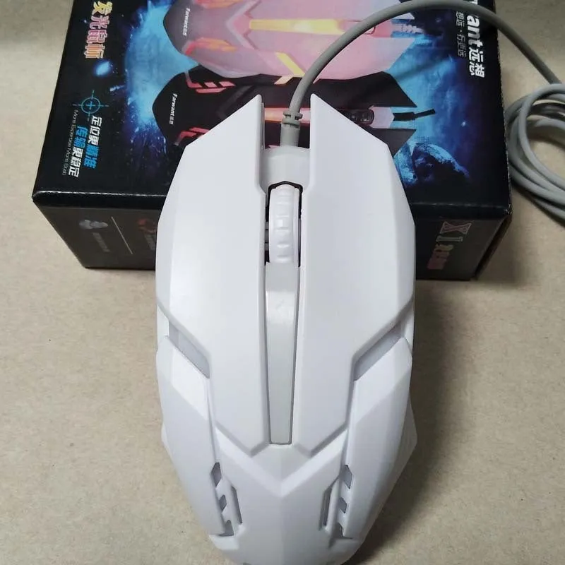 Wired USB optical mouse with light-transmitting design in black colour
