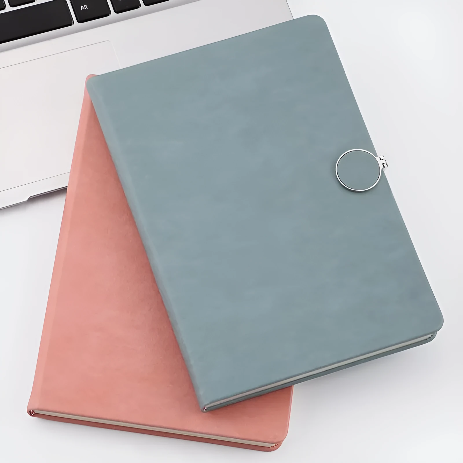 A5 thickened student diary notebook with brown leather-textured cover and metal buckle closure, 100 pages