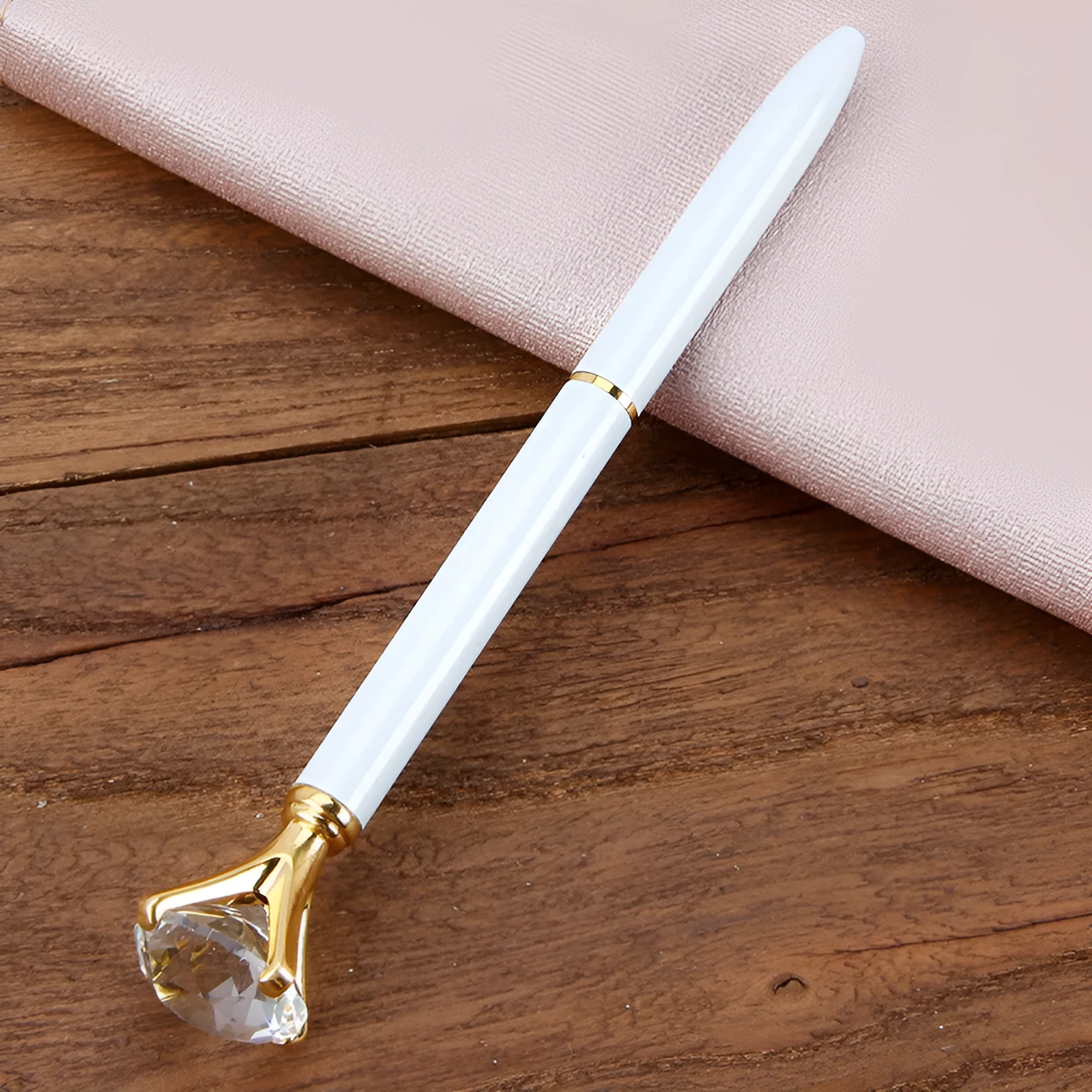 Metal ballpoint pen with crystal diamond decoration, rose gold colour, rotating mechanism, 1.0mm tip