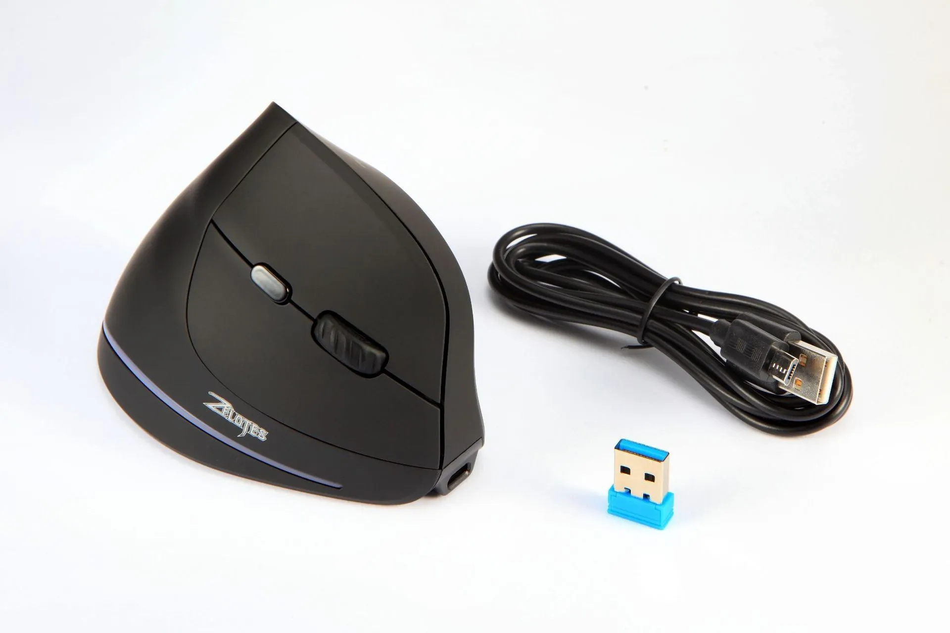 Wireless charging vertical gaming mouse F35 in black with six buttons and USB receiver