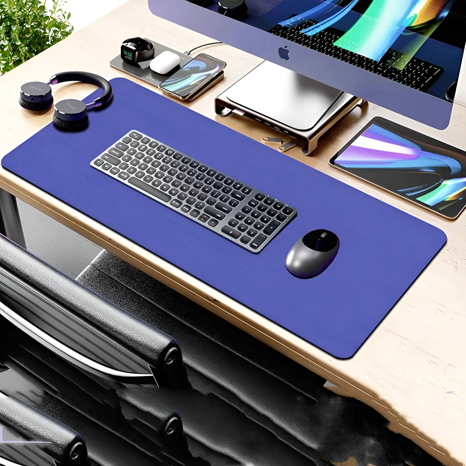 15W fast charging mouse pad with wireless charging desk mat in PU colour changing leather, 818x388mm