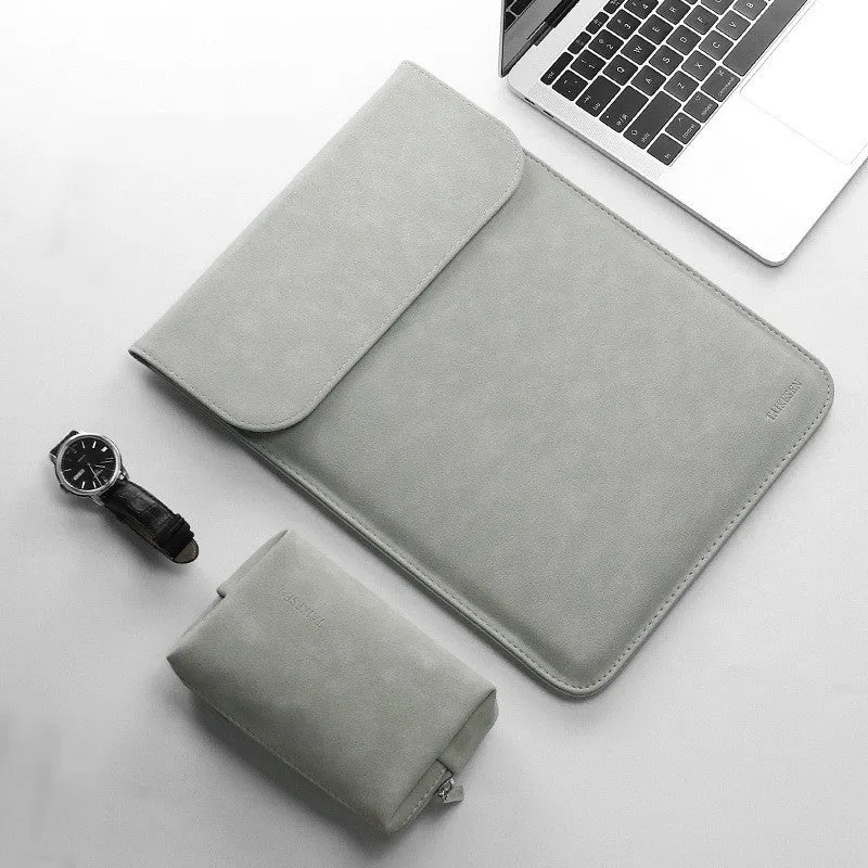 Black fleece flanged laptop liner pack suitable for 14 inch laptop dimensions 375x268mm