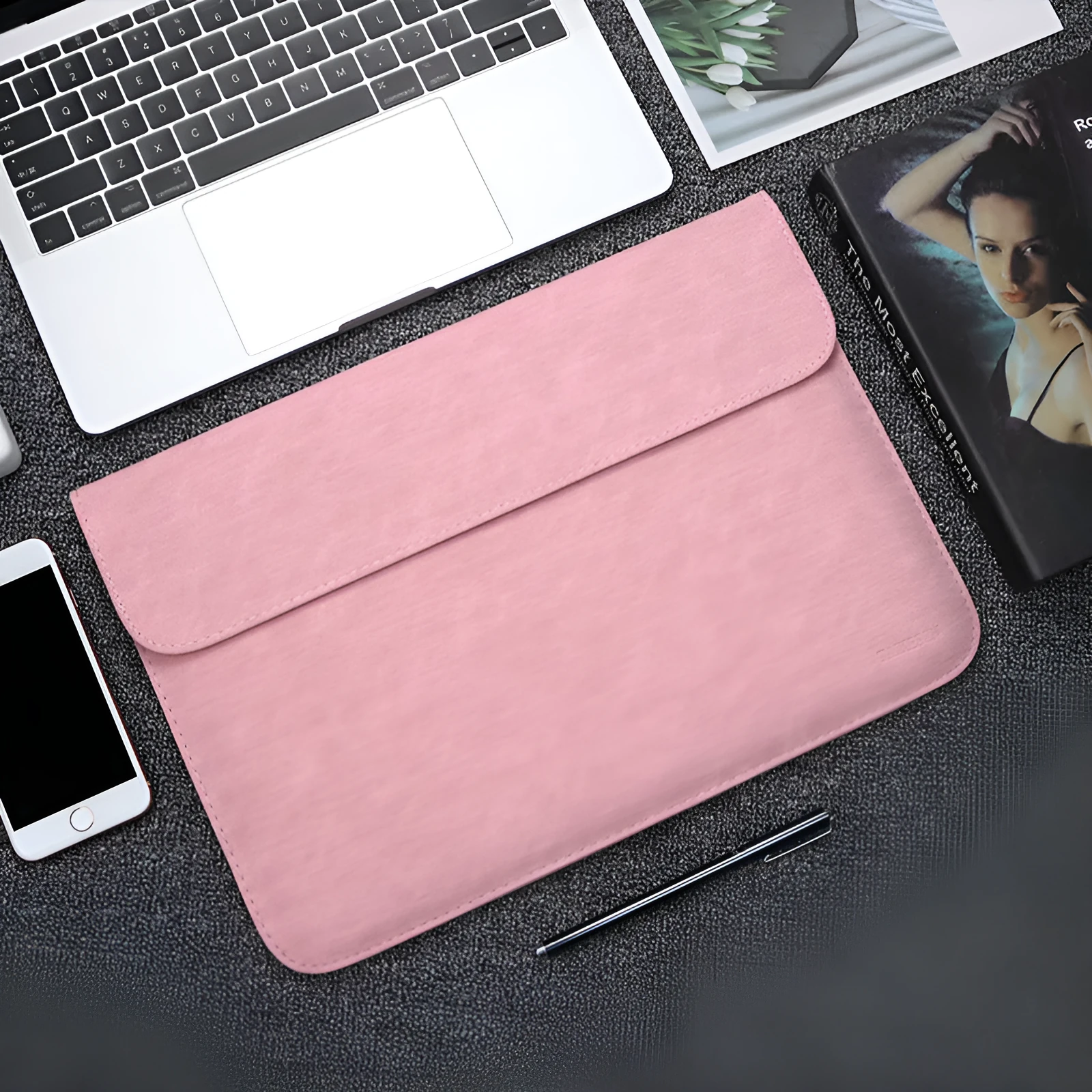Black fleece flanged laptop liner pack suitable for 14 inch laptop dimensions 375x268mm