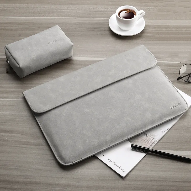 Frosted laptop sleeve for MacBook Pro, abrasive finish, 13 inch size, blue colour