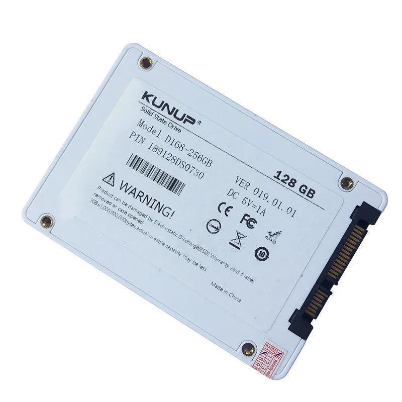 2.5-inch SATA3 internal solid state drive 7mm thickness with TLC flash memory