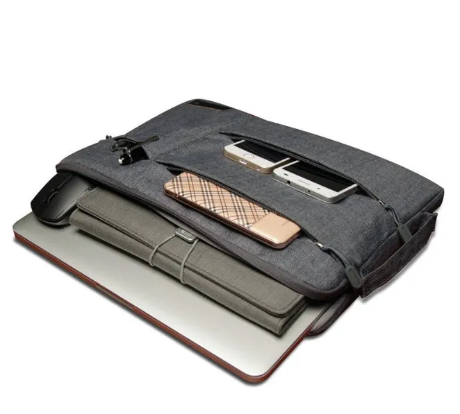 Shockproof portable laptop case in black nylon with zipper closure and interior pockets, fits 15.6 inch laptop