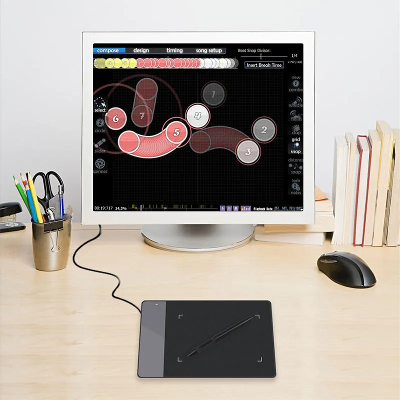 HUION 420 black electronic drawing board with battery-free pen and USB cable