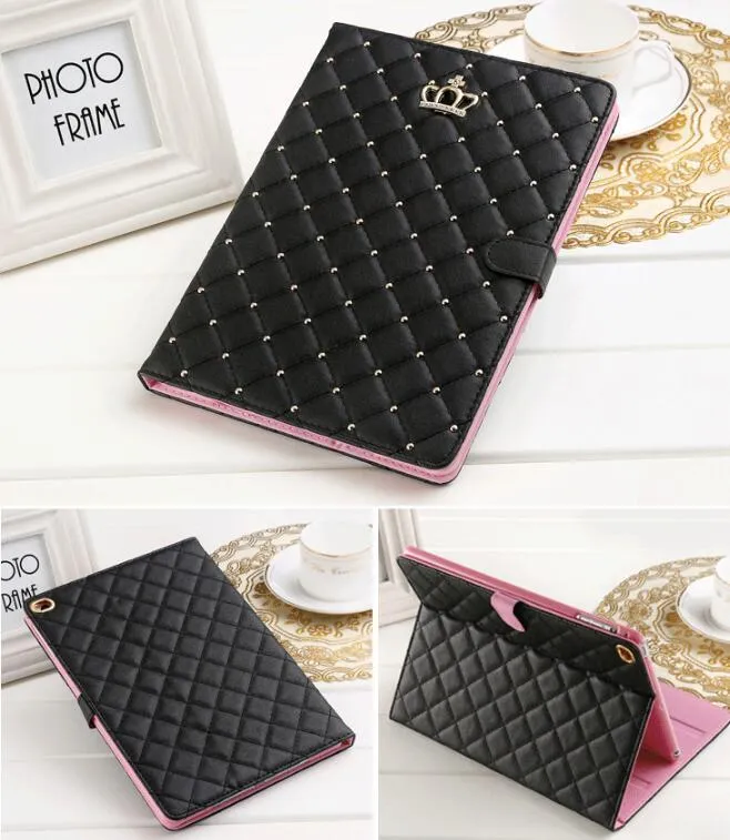 iPad crown case cover in PU leather with PC bottom – available in five colour options for 10.2 and 10.9 inch models