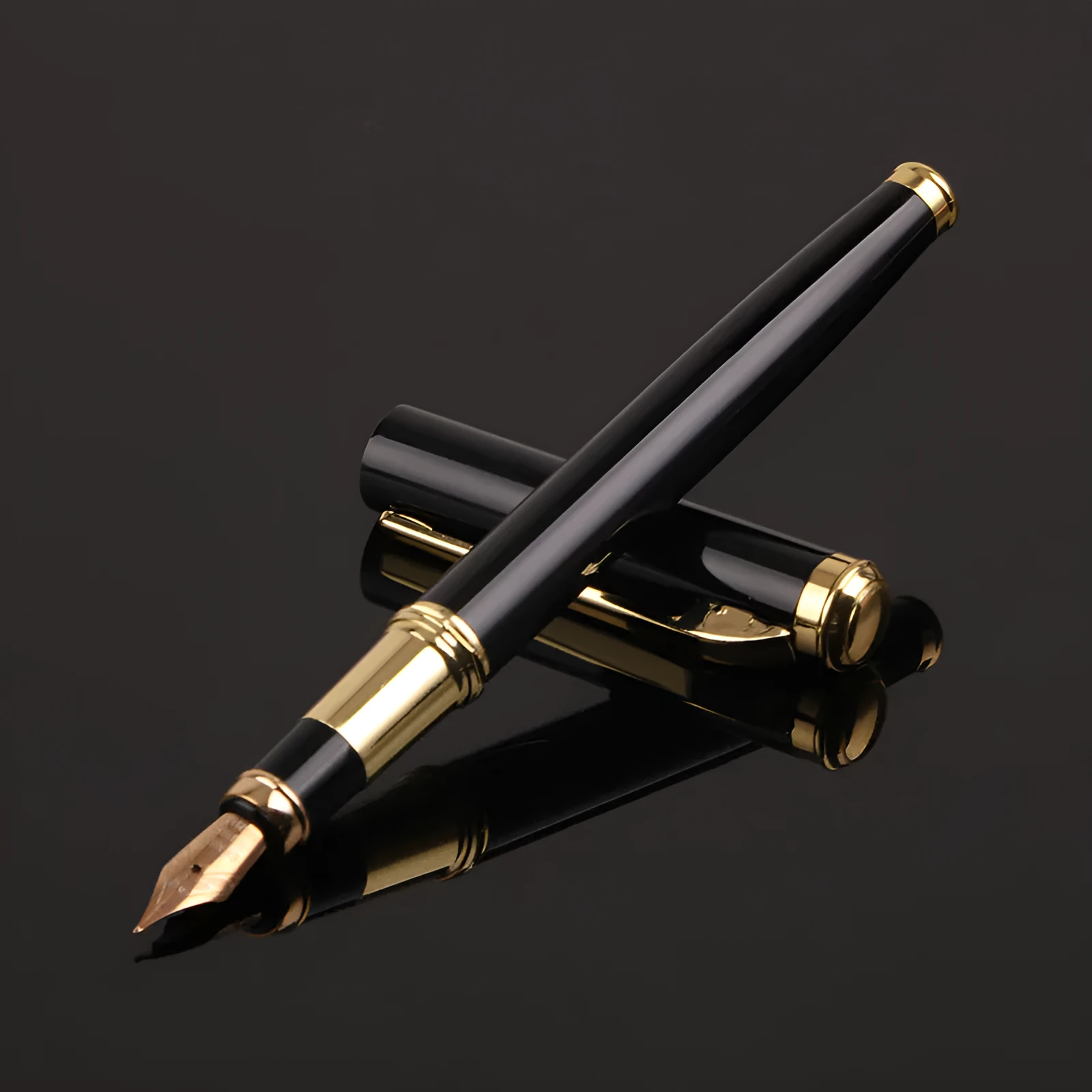 Metal body pen with 0.5mm Yijin nib in black and red colours for office writing