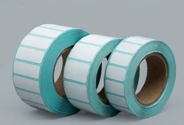 Roll of 20x10mm waterproof stickers, 3000 double-row labels on black and blue hot paper