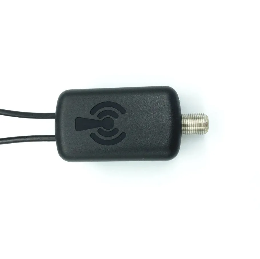 Low noise TV antenna amplifier signal booster with coaxial connectors for HDTV reception