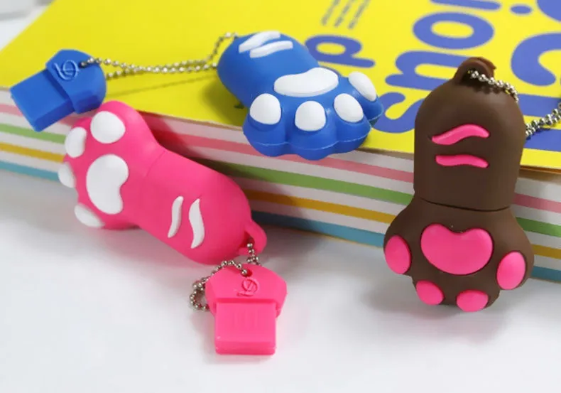Cat claw cartoon USB flash drive in pink PVC shell with USB 2.0 interface